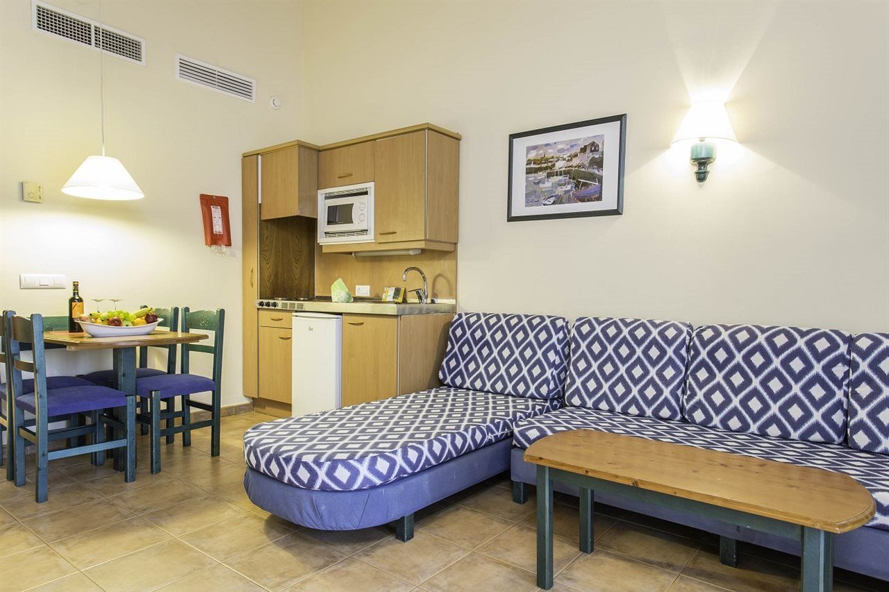 Rvhotels Sea Club Menorca Cala'N Blanes  Exterior photo